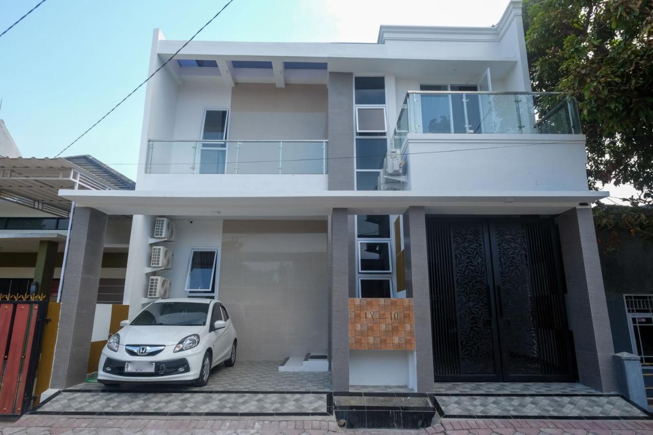 Hotel Reddoorz Syariah @ Tlogosari Semarang Alastuwo Exteriér fotografie